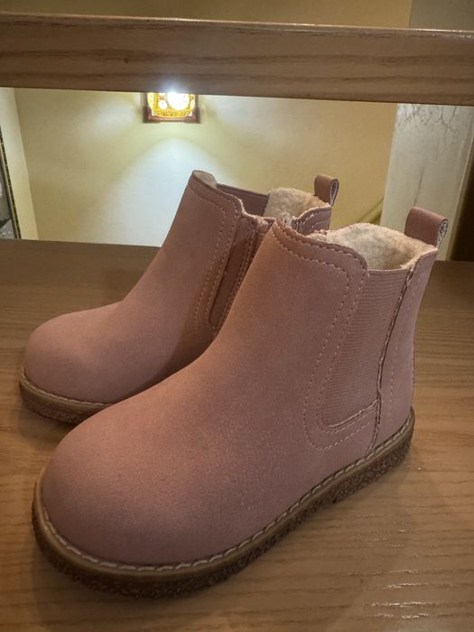 Сапожки  на дівчинку 22 розмір