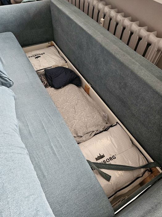 Turkusowa sofa Dinaro z funkcją spania