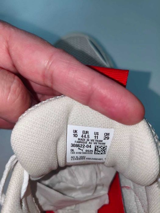 Чоловічі кросівки Puma Scuderia Ferrari розмір 44,5 29 см