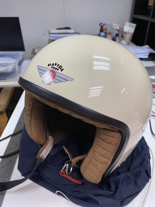 Capacete davida branco