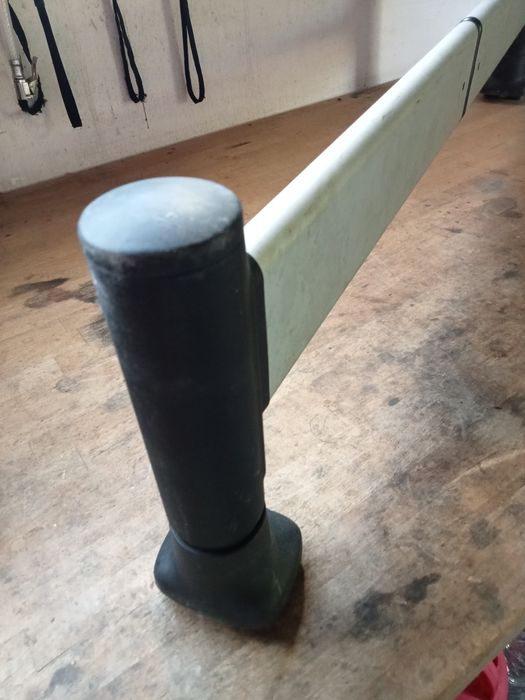Barra ajustável extensível