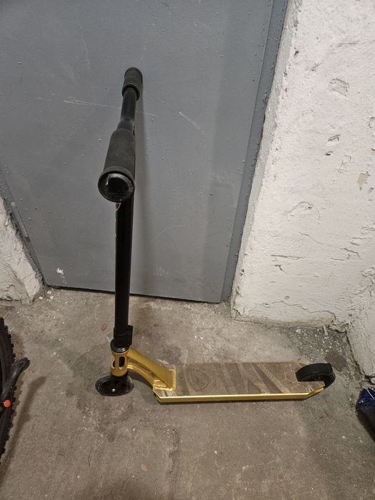 Rower i hulajnoga w komplecie