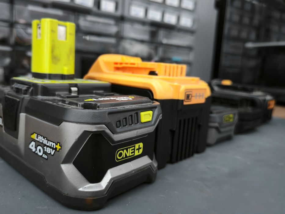 Regeneracja naprawa akumulatorów elektronarzędzi DeWalt Milwaukee itd