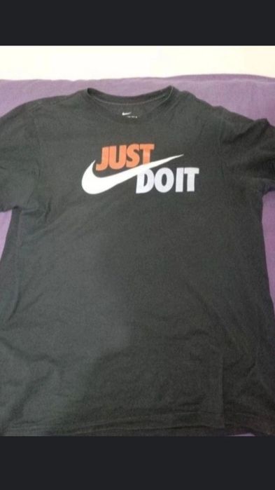 T-shirt preta Nike original tamanho L