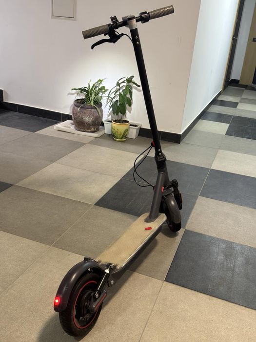 Електросамокат xiomi GIANT Move U8 Pro Max
