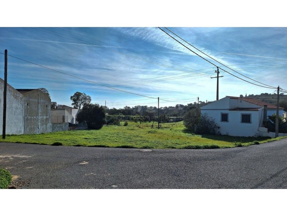 Lote para construção de moradia - Odeleite, Castro Marim — Odeleite, Faro