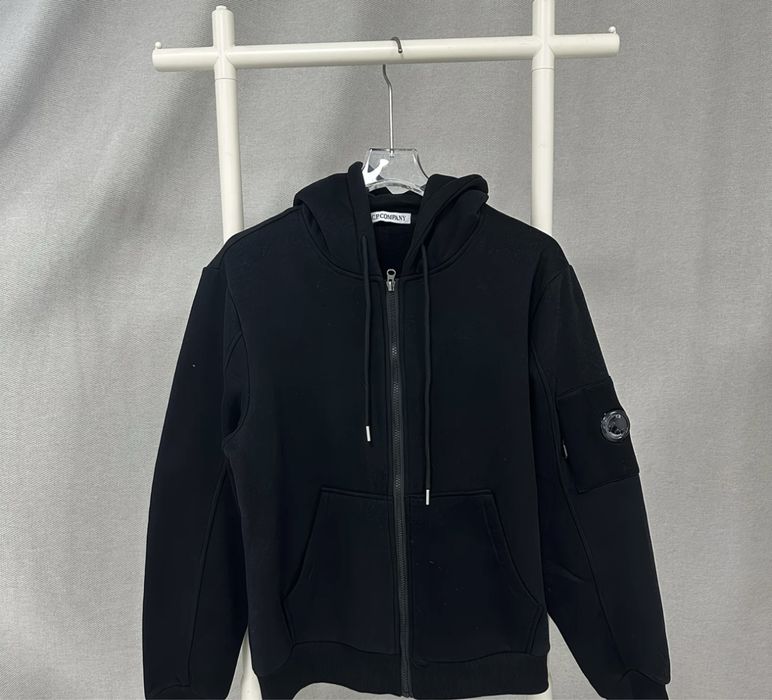 Зіпка  C.P. Company