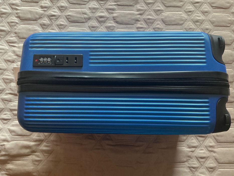 VIP COLLECTION Walizka Kabinowa 18” Sparta_18_Blue