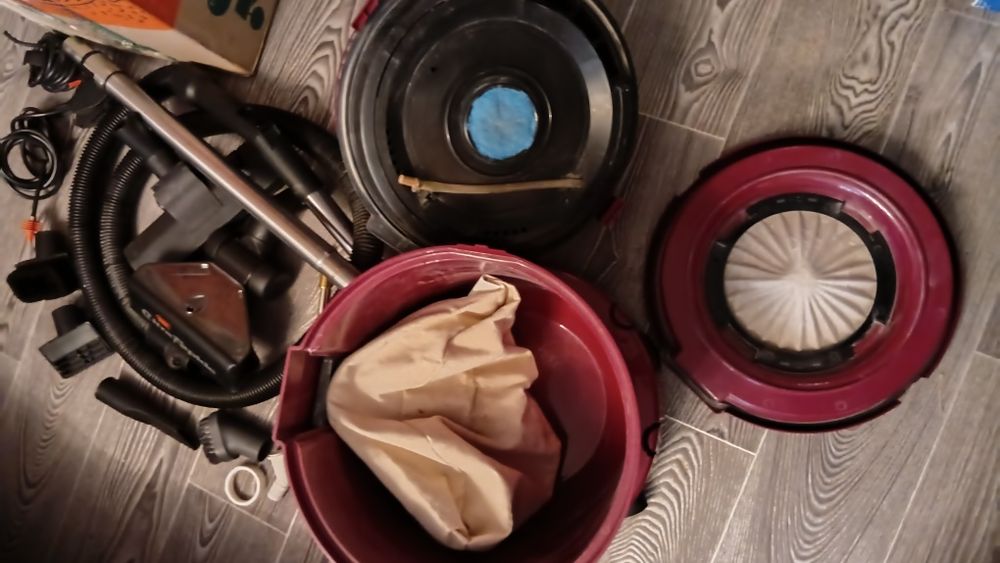 Моющий Пылесос VAX Rapide Plus 5140 ,1400 ват модель 25-020.