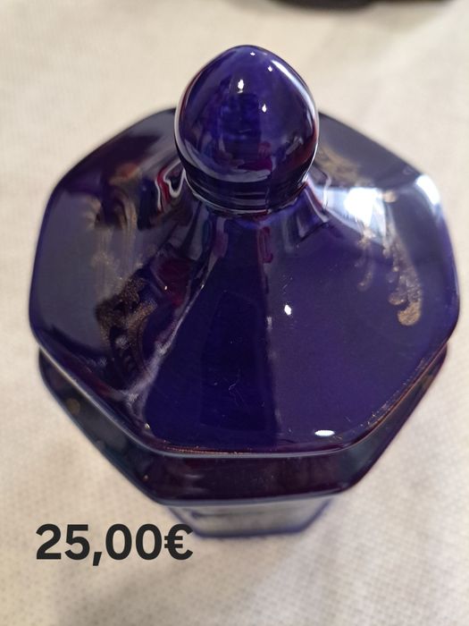 Excelente  pote  de colecção