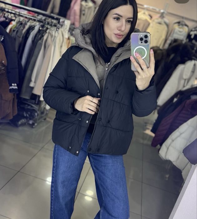 Продам куртку зимову