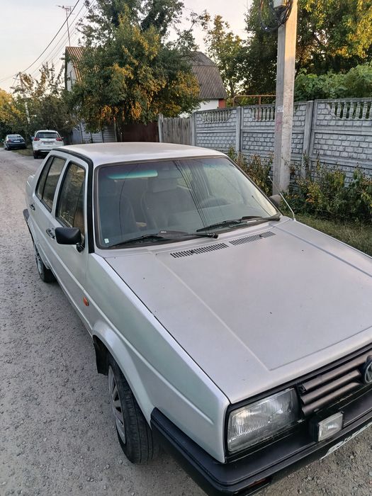 Продам volkswagen jetta в нормальному стані