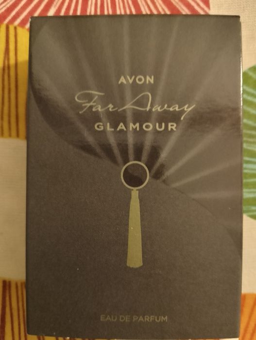 Far Away Glamour 30 ml z Avon - szczegóły w opisie