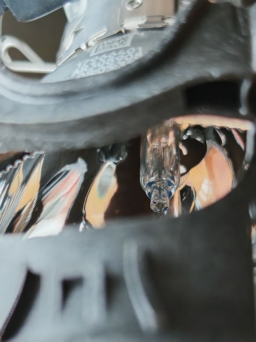 Біксенон HELLA 4 Intem + Лампи + Рамки Adaptive A