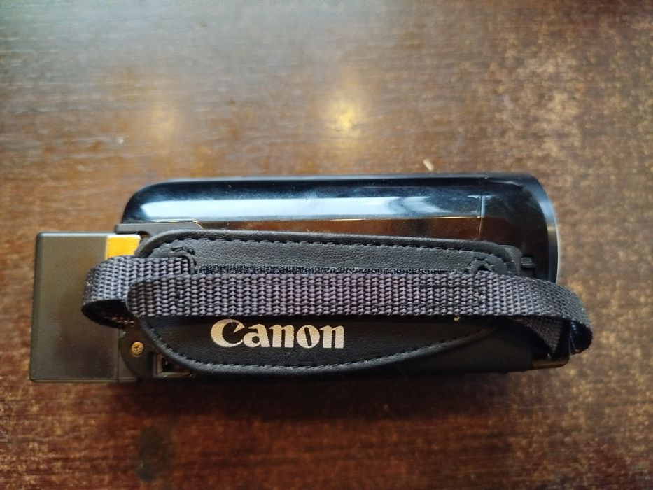 Canon Câmara de Filmar HD | Zoom 32x | COMO NOVA | 75€ NEGOCIÁVEL