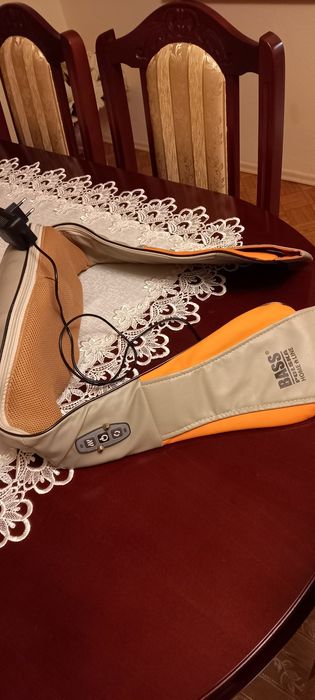 Masażer kulkowy do szyi i kręgosłupa