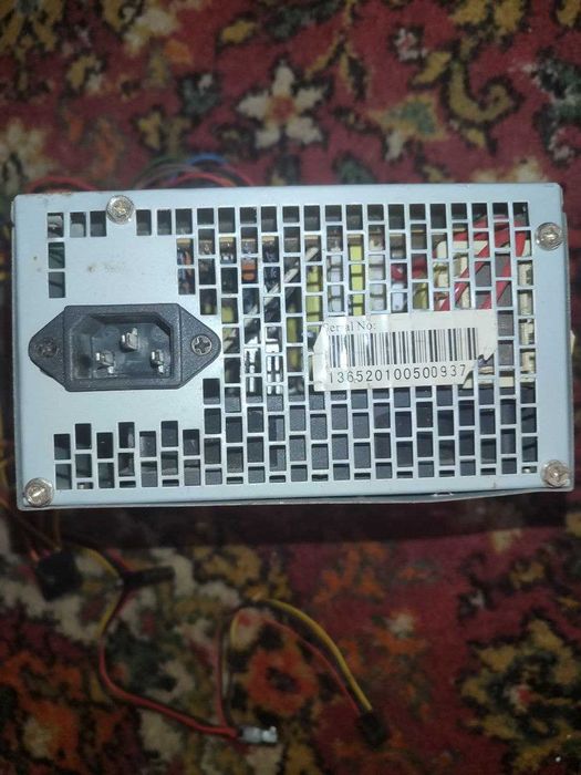 Продам блок живлення