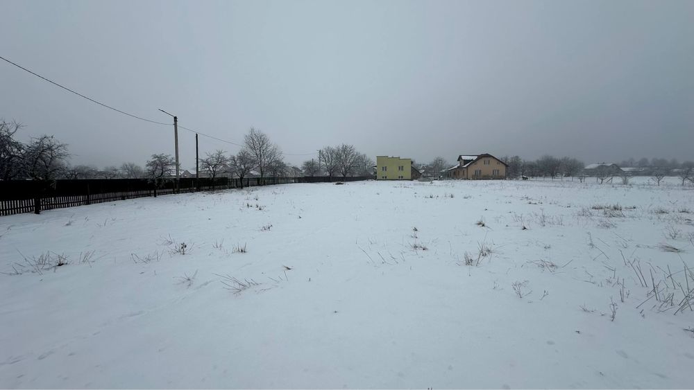 Продається рівна ділянка під забудову