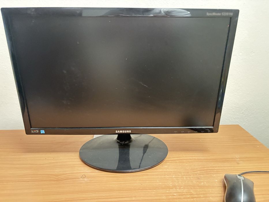 Computador de mesa evea nunca usado489274626152212481