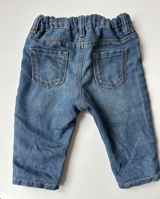 Spodnie jeansowe niemowlece hm