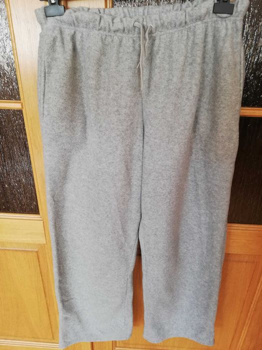 spodnie dresowe, puchate 42,44, L, nowe