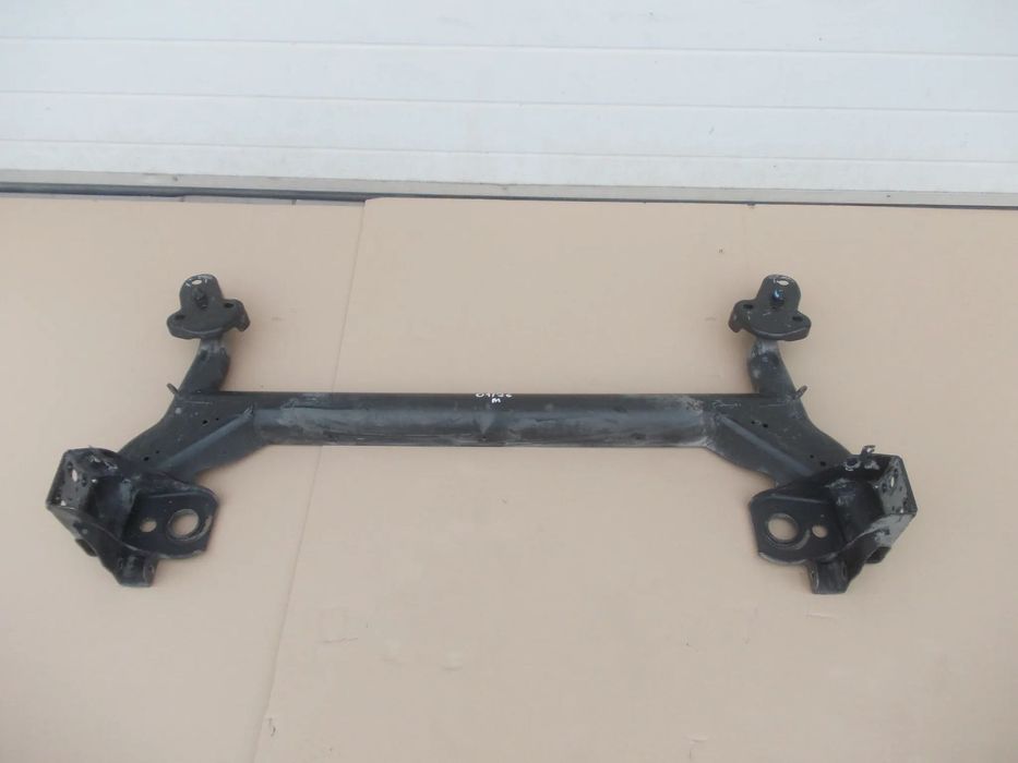 Belka tył oś Mazda II 02-07