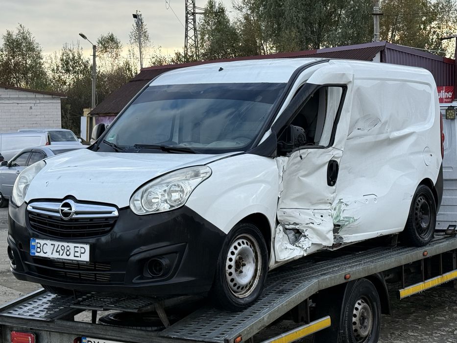 Розбираю Opel Combo Fiat Doblo 1.4газ/бенз 2013року