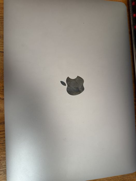 Macbook Air 2020 m1 8gb/256 bypass