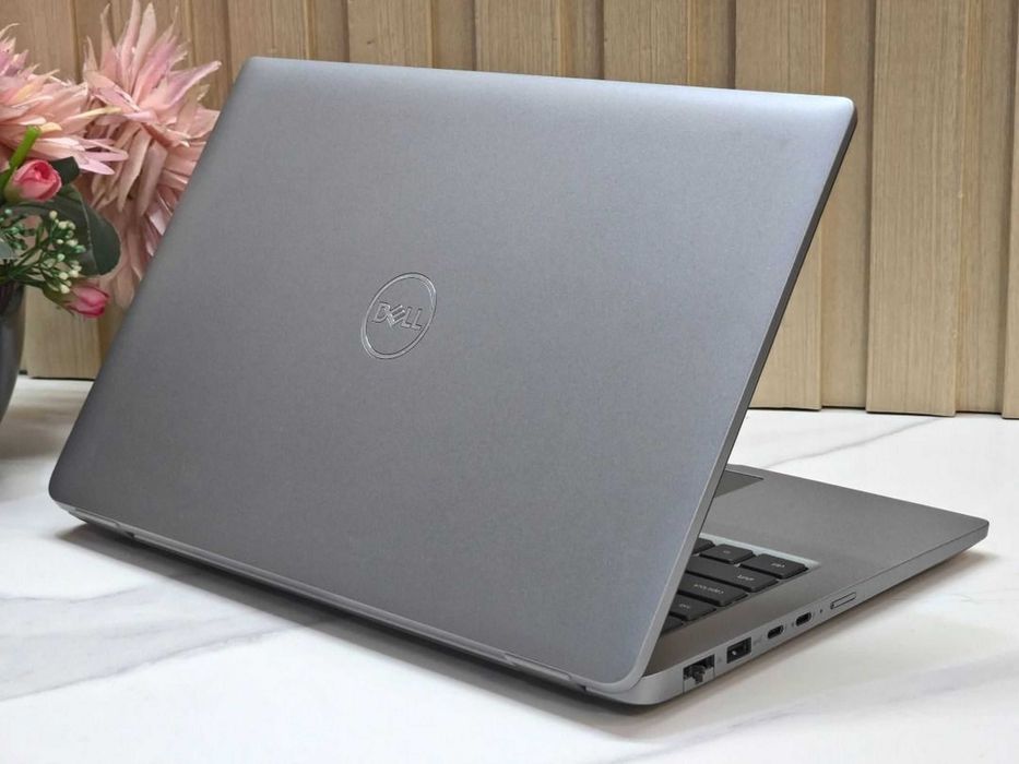 Dell Dodecacore 14" i7/16GB/500Nvme como novo