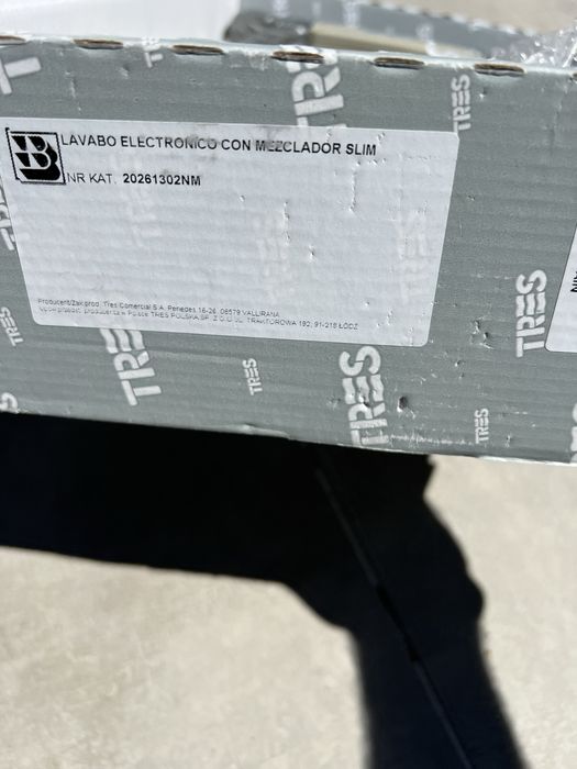 TRES SLIM EXCLUSIVE bateria umywalkowa bezdotykowa, czarny mat