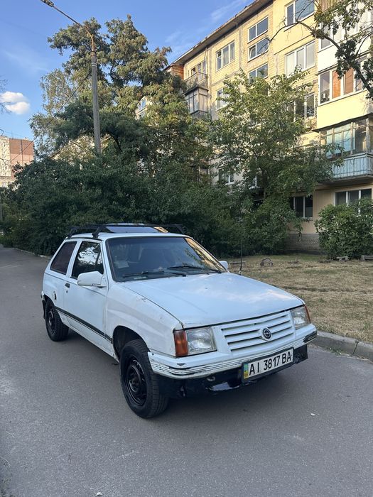 Opel Corsa.
