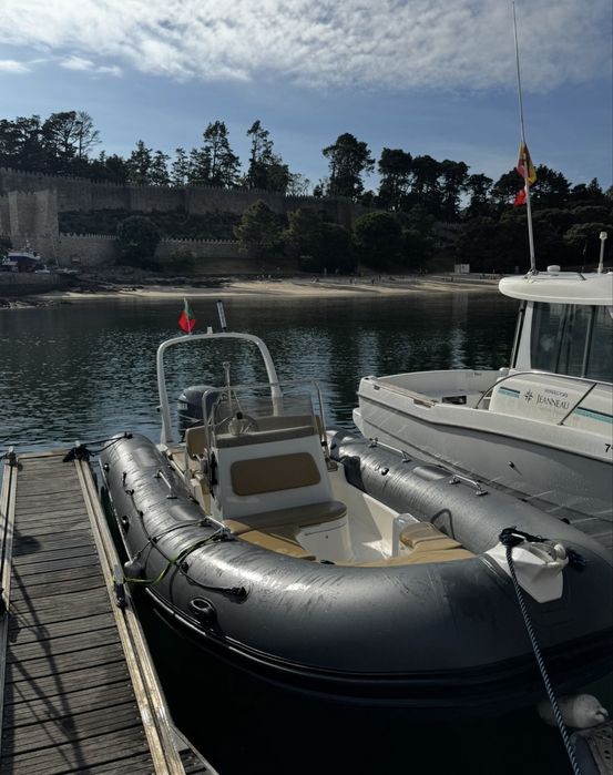 Barco Semi Rigido ZODIAC