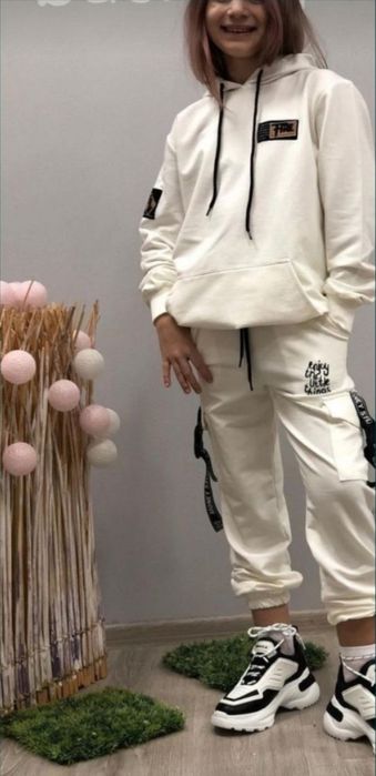 Спортивний костюм 152