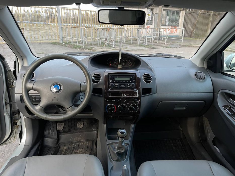 Продам Geely MK 2011