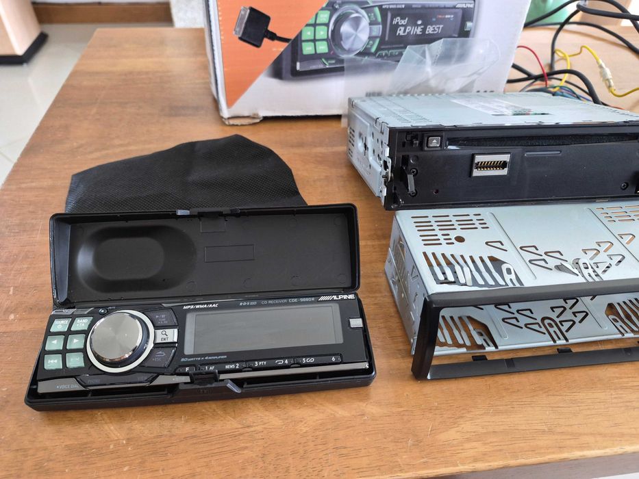Auto-radio Alpine CDE-9880RHAL