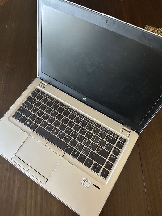 Portátil barato HP 14’’ i5