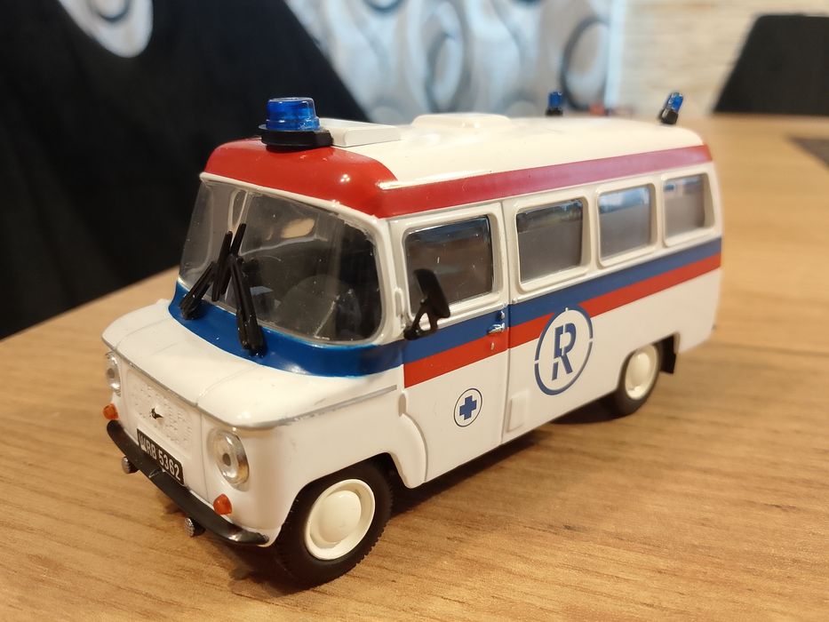 Kultowe auta PRL-u deagostini Nysa 522 Ambulans wydanie specjalne
