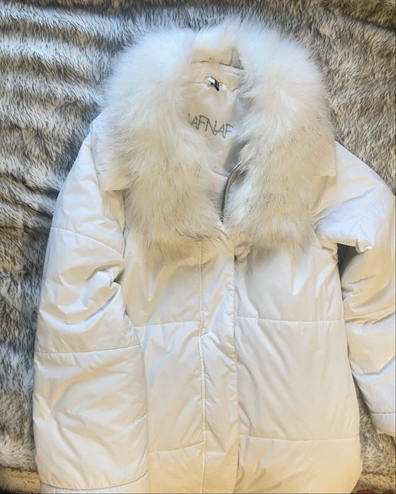 Продам куртку зимову Naf Naf