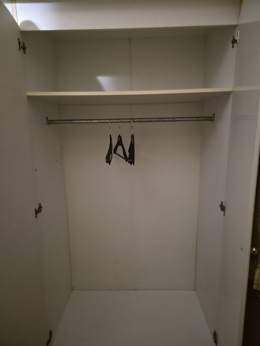 Шкаф, белый 3х створчатый