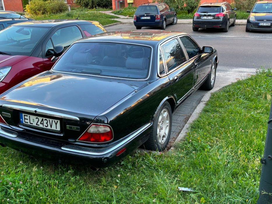 Jaguar XJ8 2003r. 4.0 V8