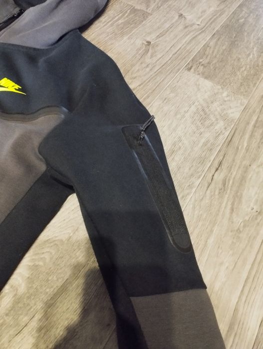 найк теч флис оригинальна