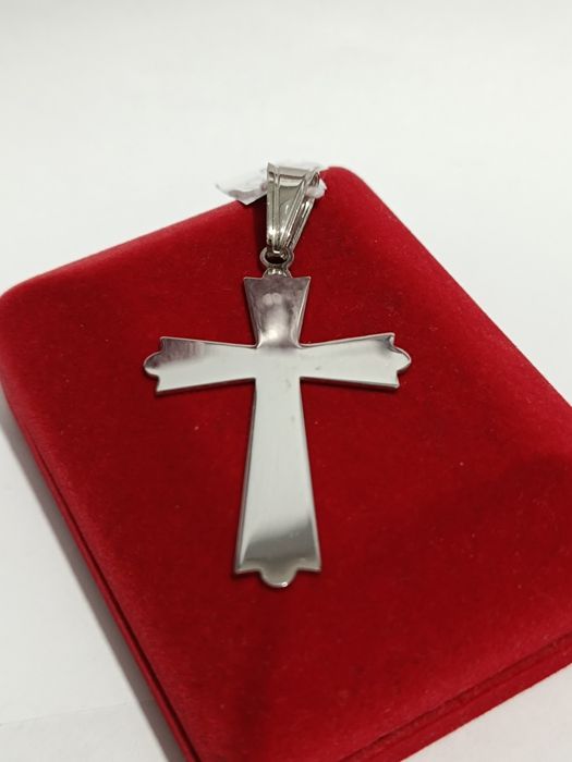 Srebrny wisiorek krzyż, srebro próby 925