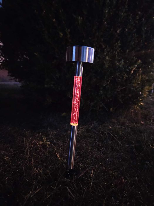 Lampy ogrodowe wbijane, solarne