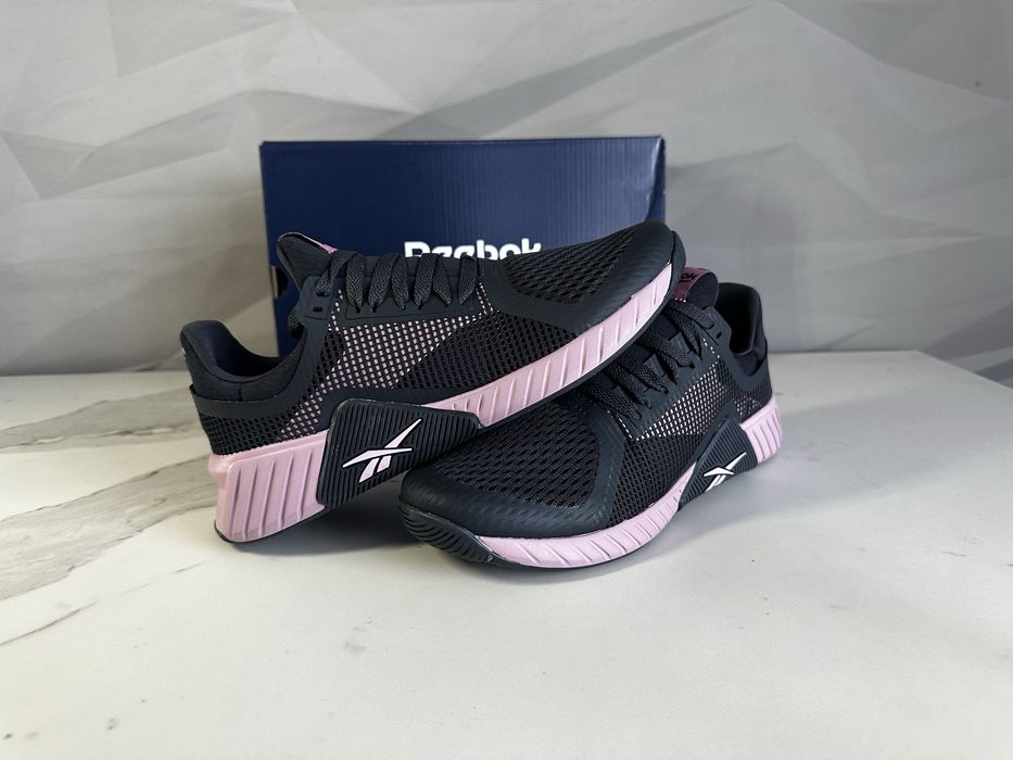 Жіночі кросівки Reebok оригінал 40р/25,5 см