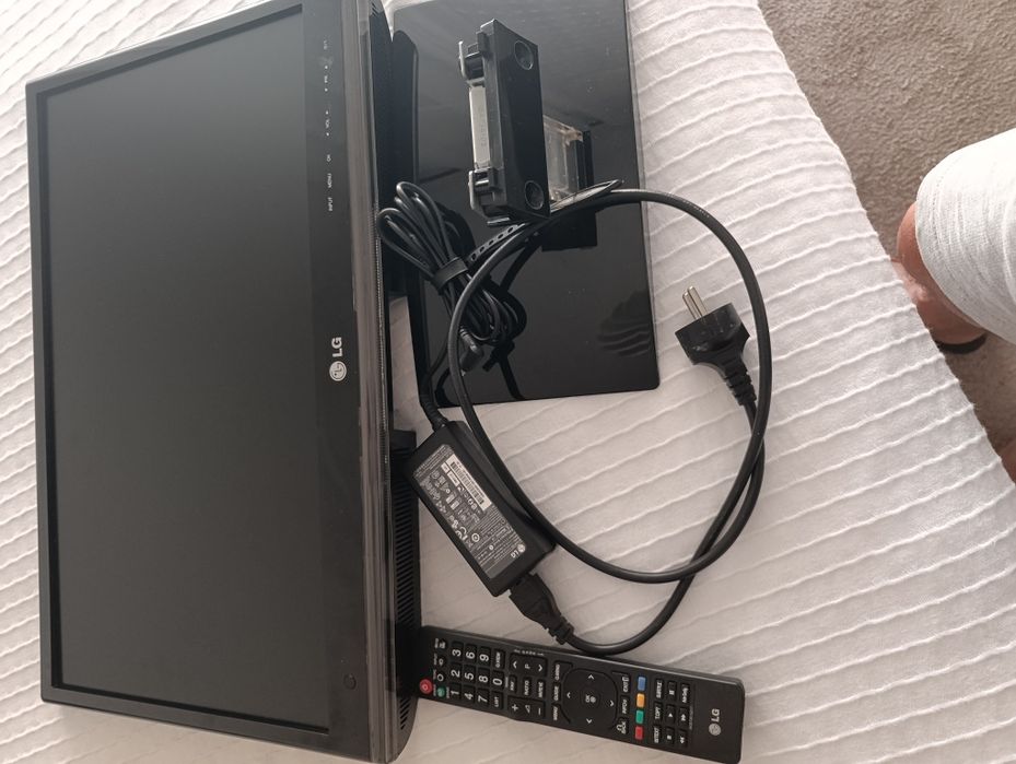 TV/Monitor LED LG 22,5"