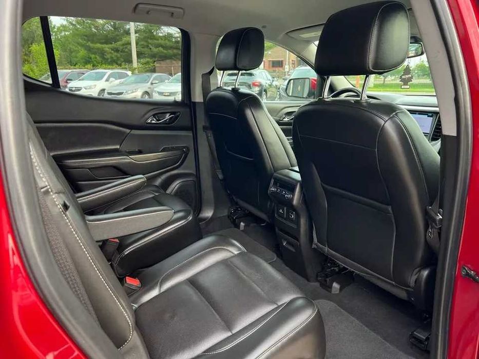 2019 GMC Acadia SLT 1 4x4 4dr SUV