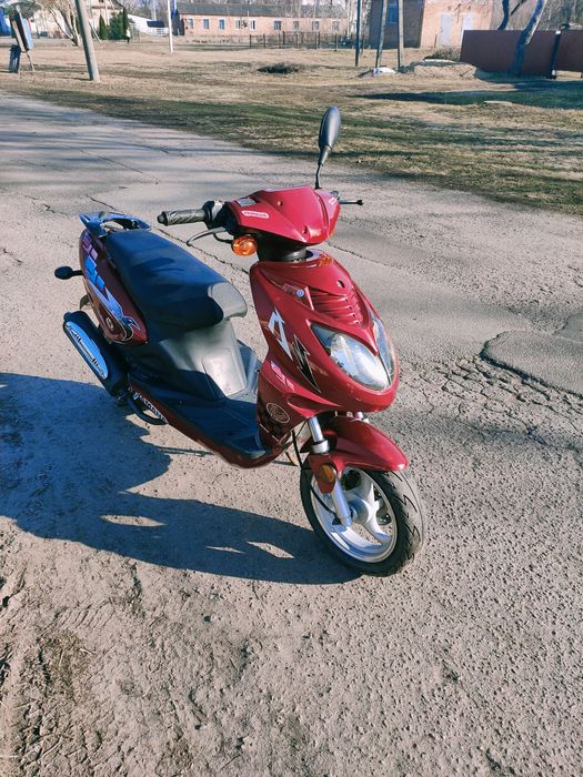 Скутер. Skuter. Yamahavm50qt-12y