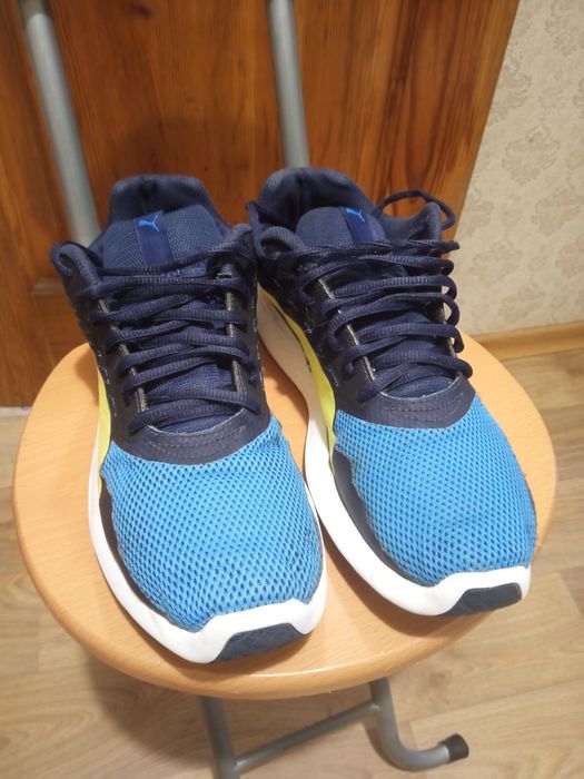 Кросівки чоловічі PUMA 42