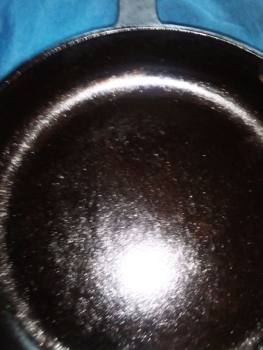 Чугунная сковорода 19,5см