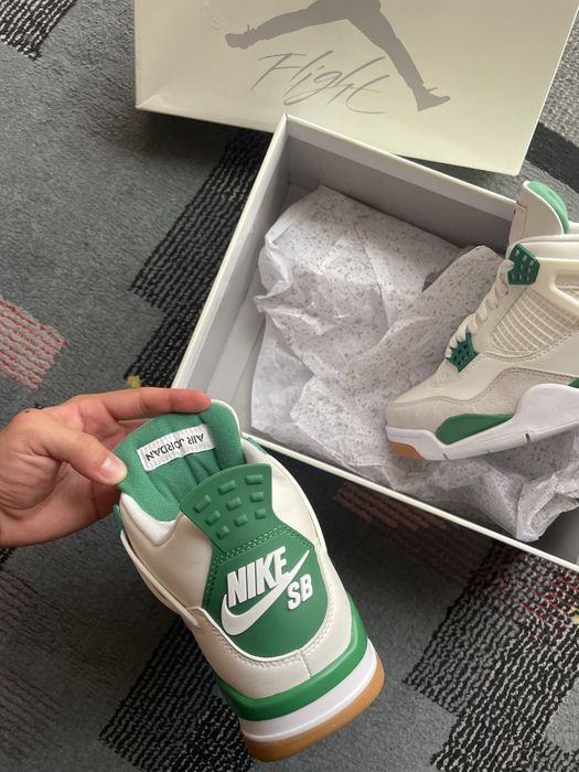 Jordan 4 Nike Sb
